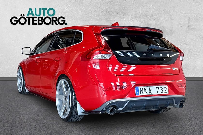 Bild 4 av Volvo V40 D2 R-Design Panorama Optimerad Polestar Fullservad
