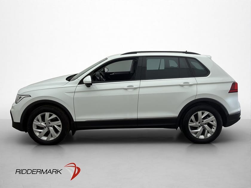 Bild 4 av Volkswagen Tiguan 1.5 TSI 150hk Base Kamera Drag CarPlay PDC