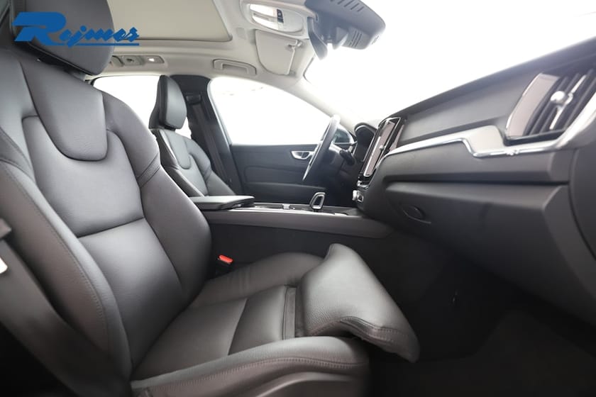 Bild 4 av Volvo XC60 T6 Plus Dark Edition