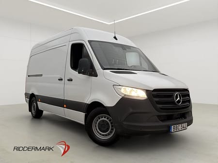 Mercedes-Benz Sprinter 315 CDI RWD Panel Van L2H2 Värmare Kamera CARPLAY Moms
