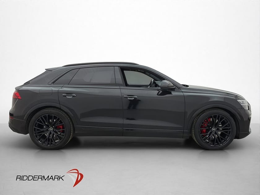 Bild 4 av Audi Q8 60 TFSI e quattro Q S-Line Pano B&O Luft Skinn 360° MOMS