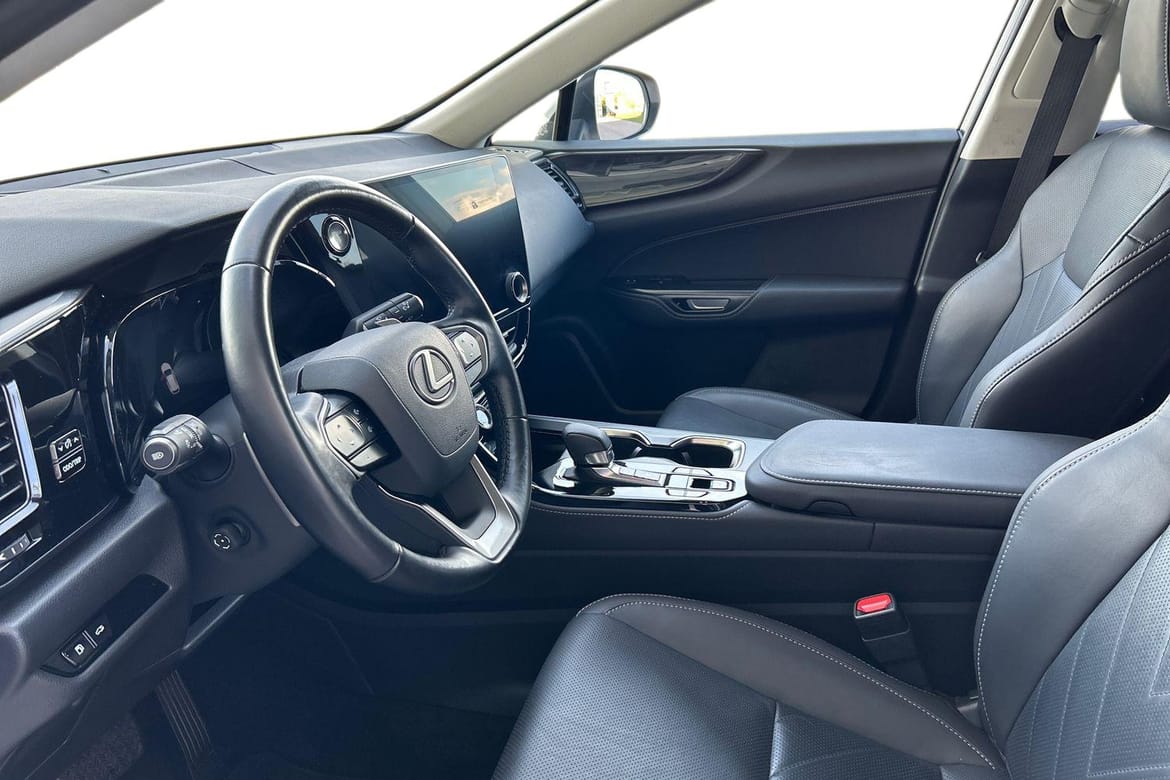 Lexus NX 450h+ E-CVT, 309hp, 2023