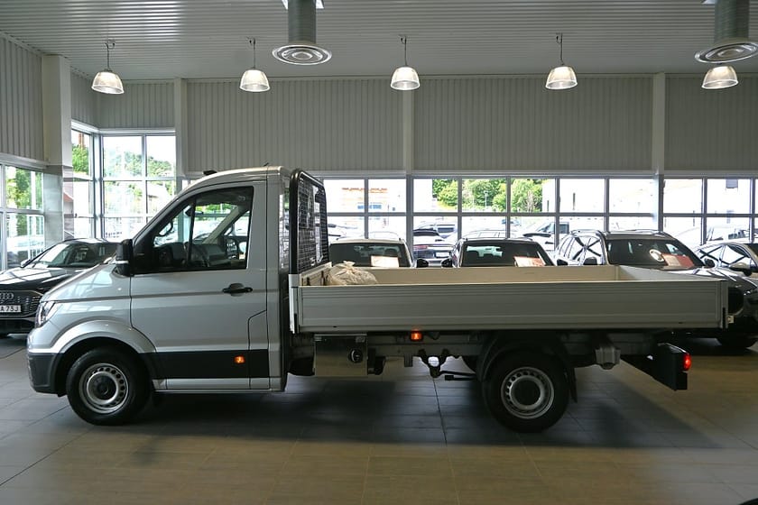 Bild 2 av Volkswagen Crafter Chassi 35 2.0 TDI 177hk Flak MOMS