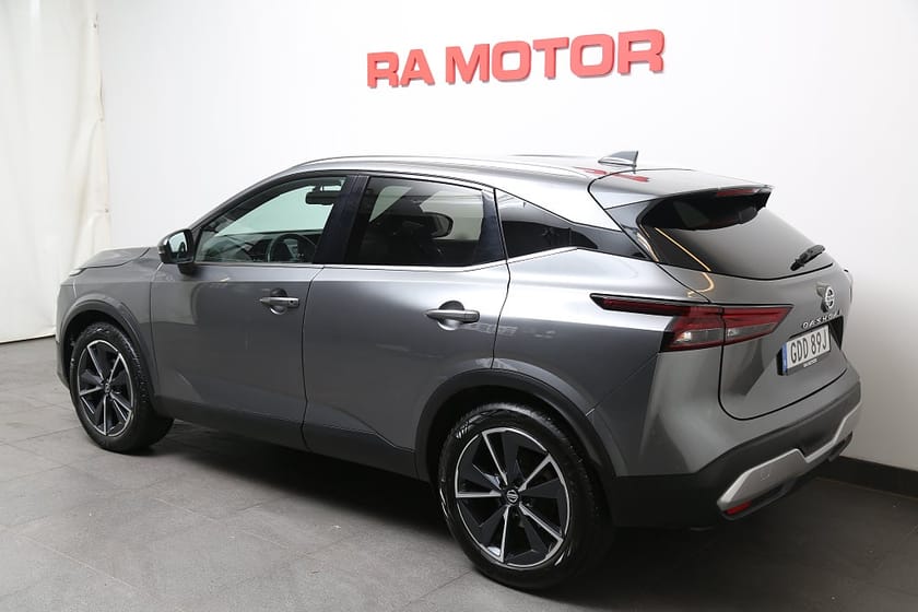 Bild 4 av Nissan Qashqai 1,3 DIG-T 158hk 4WD Tekna 360° Massage Bose 19" Pano