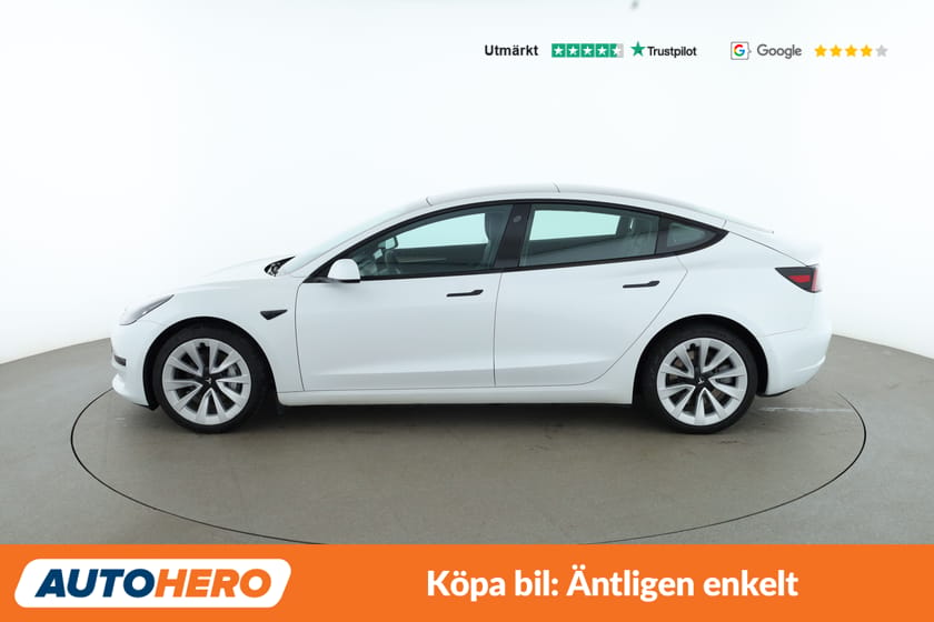 Bild 2 av Tesla Model 3 Standard Range RWD / Panorama, Rattvärme