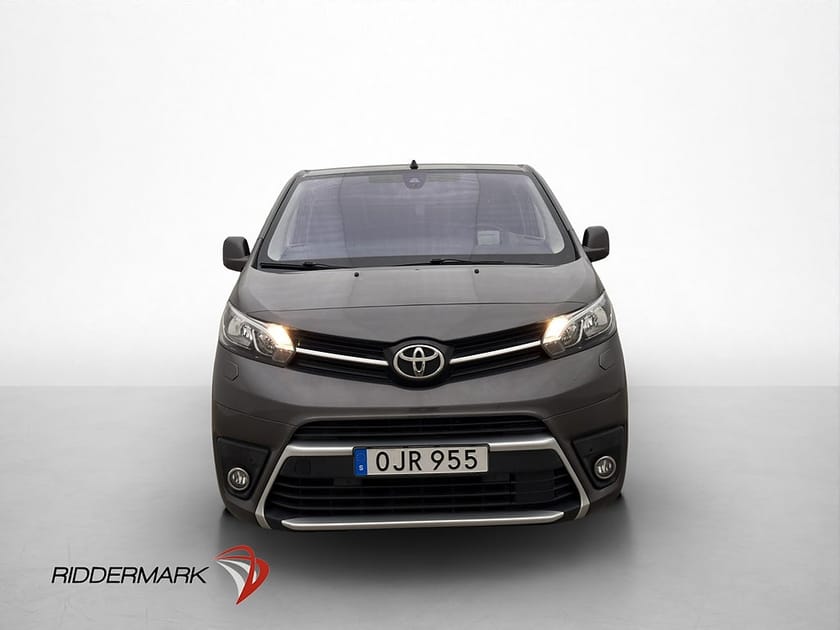 Bild 5 av Toyota Proace Ny-Kamrem Dragkrok 3-Sits HUD B-Kamera Moms