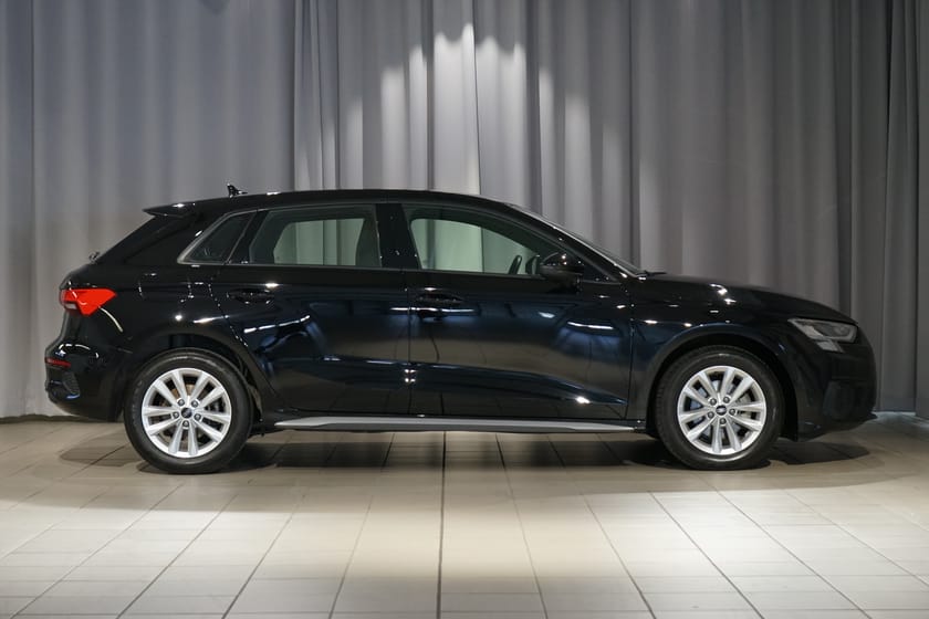 Bild 4 av Audi A3 Sportback 35 TFSI PROLINE | | 150 HK 6-VÄXLAD