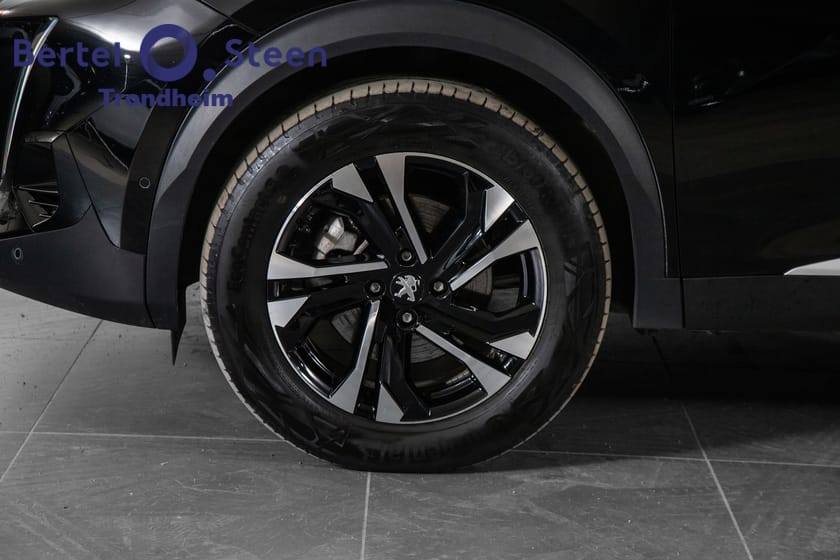 Bilde 4 av Peugeot e-2008 GT 136 hk