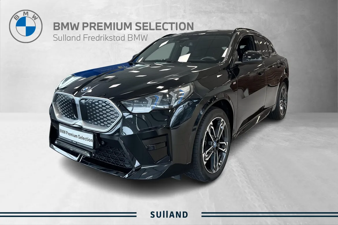 Bilde av BMW iX2 xDrive30