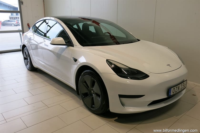 Bild 4 av Tesla Model 3 Standard Range 283hk Drag Momsbil