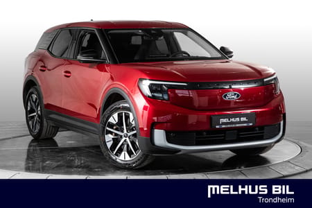Ford Explorer EV Extended Range AWD Ex. - Lucid Red - Sjekk hva du får her!