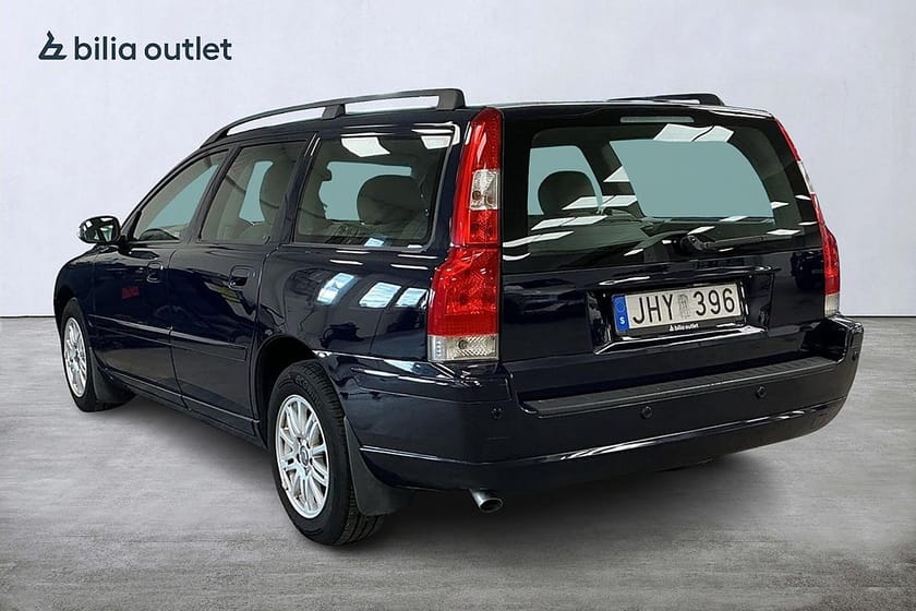 Bild 3 av Volvo V70 2.4 Momentum Nyservad LÅGA MIL Automat PDC Fram&Bak