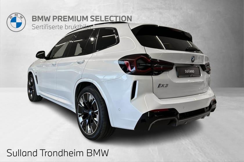 Bilde 3 av BMW iX3 M-Sport / Harman Kardon / Lazer /