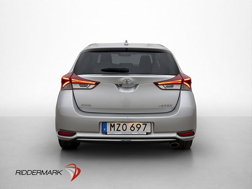 Bild 5 av Toyota Auris 1.2 116hk Active Plus Kamera 2 Brukare
