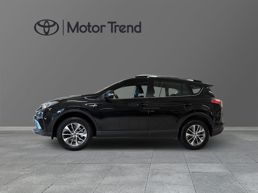 Bild 3 av Toyota RAV4 Hybrid 2,5 HSD AWD ACTIVE DRAG M-VÄRMARE VINTERHJUL