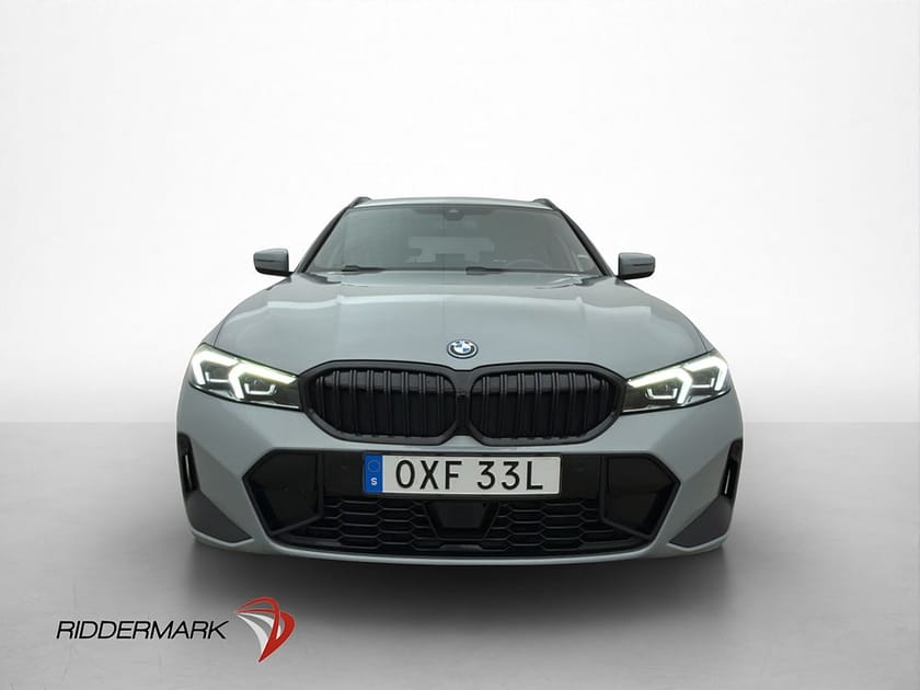 Bild 2 av BMW 330e xDrive Touring M Sport HiFi Navi Skinn Ambient Drag