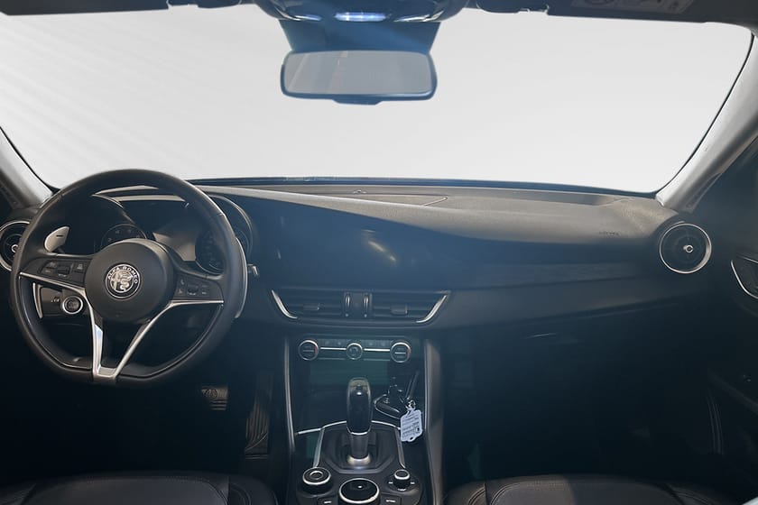 Bild 5 av Alfa Romeo Giulia 2.0 Turbo B-Tech