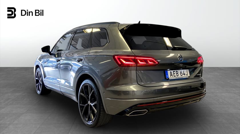 Bild 3 av Volkswagen Touareg R eHybrid 3.0 TSI e-Hybrid | Soft close | Night vision