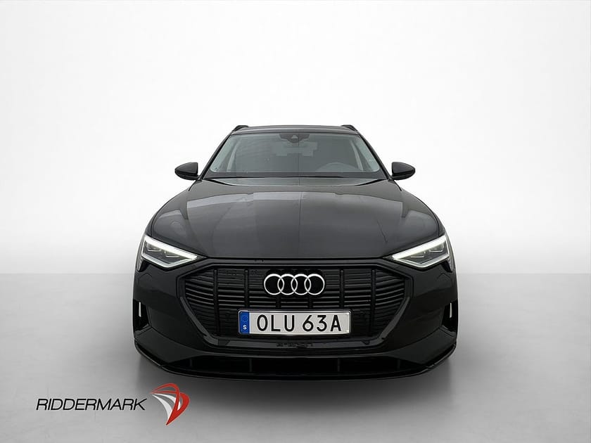 Bild 3 av Audi e-tron 55 quattro Dragkrok Kamera Navigation Halvskinn