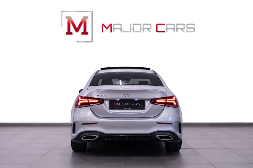 Bild 5 av Mercedes-Benz A 200 Sedan AMG Night Pano Ambient Wide Premium Distronic