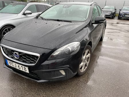 Volvo V40 Cross Country D3 150HK Momentum