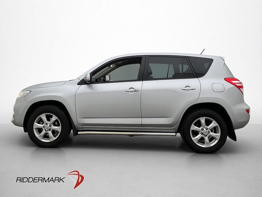 Bild 4 av Toyota RAV4 2.0 VVT-i 4x4 JBL B-Kamera Navi Drag Skinn