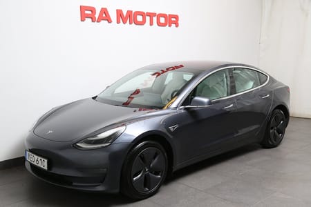 Tesla Model 3 Long Range AWD 440hk Skinn Panorama