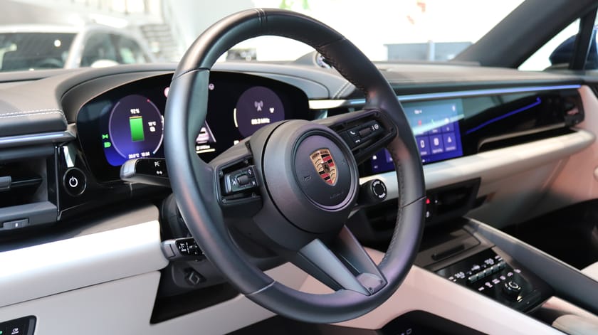 Bild 4 av Porsche Macan 4 Electric