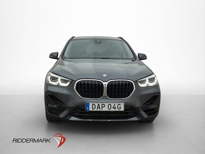 Bild 2 av BMW X1 xDrive25e Sport line 220hk Kamera Navi HuD Halvskinn