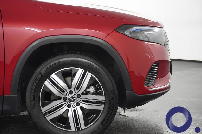 Bilde 2 av Mercedes-Benz EQA 300 4MATIC