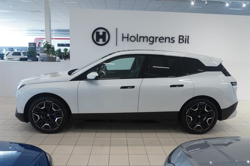 Bild 3 av BMW iX xDrive40 xDrive 40 Sport Exclusive Innovation