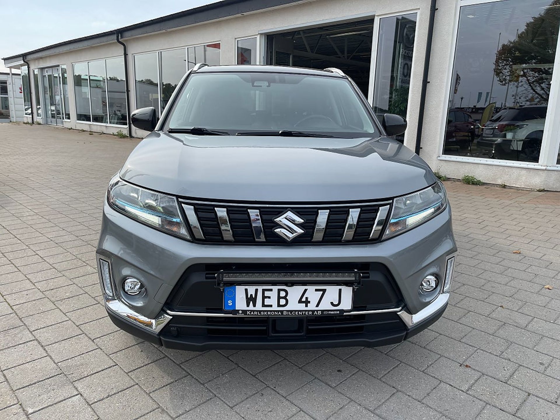 Suzuki Vitara 1.5 HEV AllGrip 4x4 115 hk 2023, bild 2/10