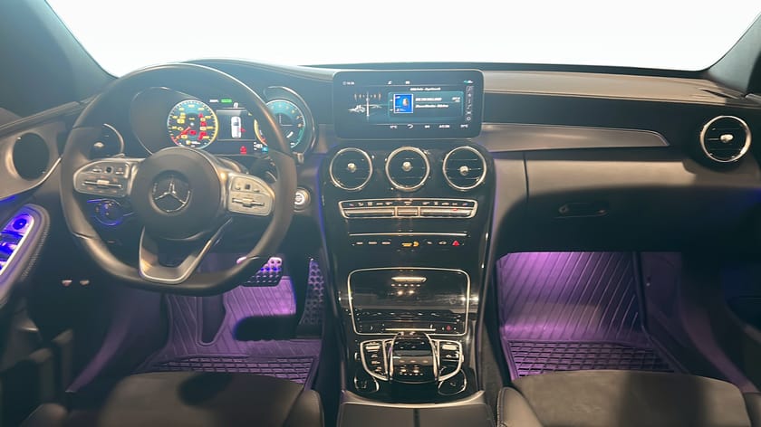 Bild 4 av Mercedes-Benz C 300 T e E AMG / NIGHT/ PREMIUM