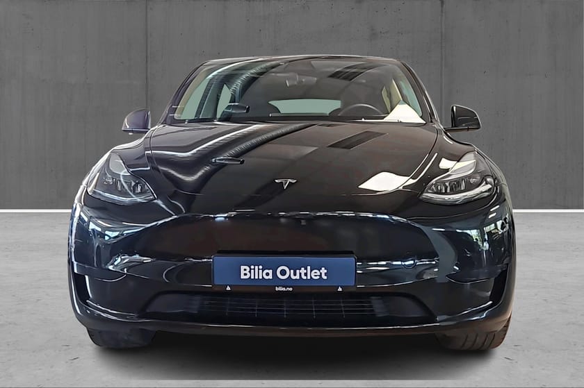Bilde 2 av Tesla Model Y Standard Range RWD Hengerfeste