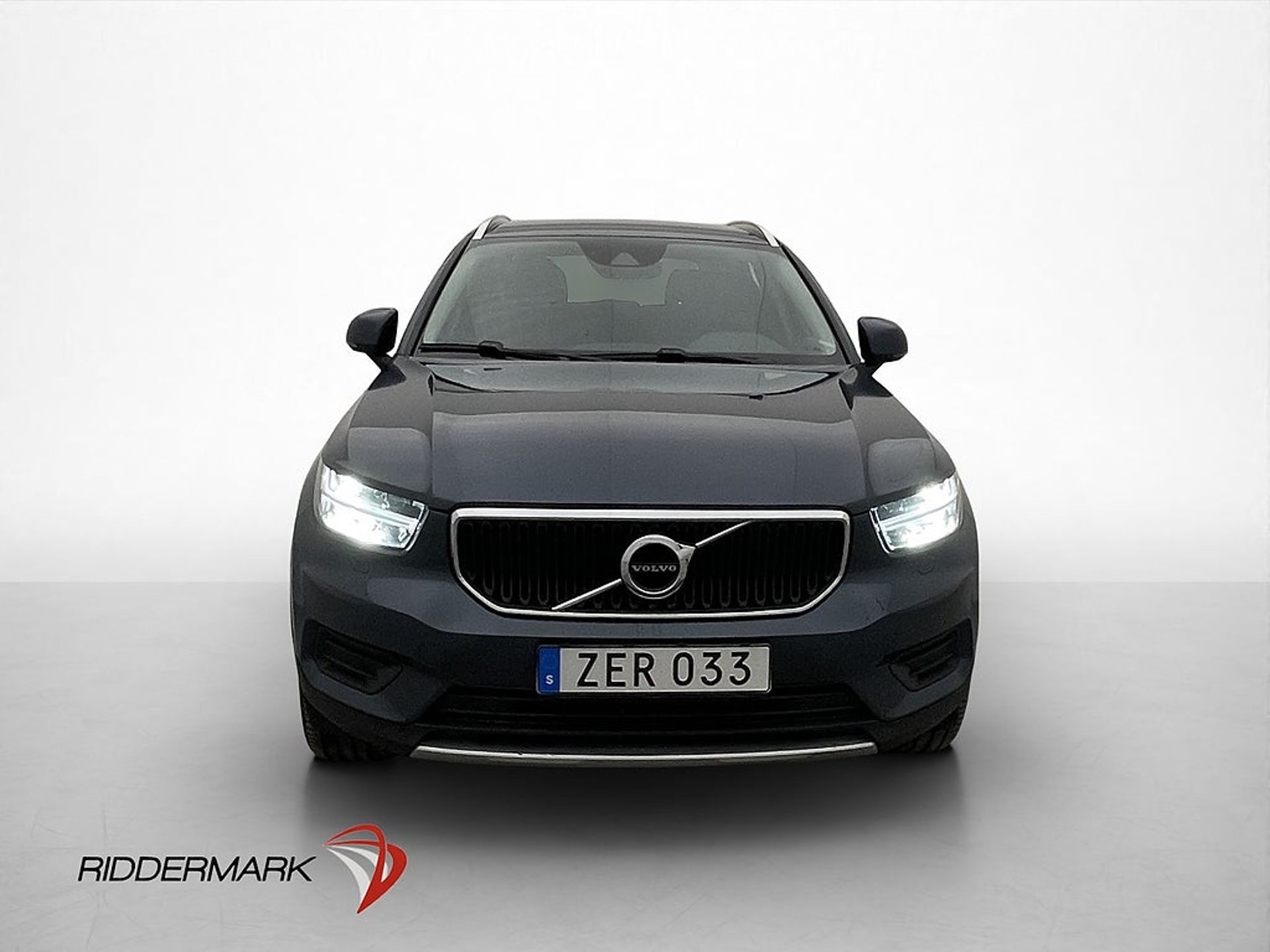 Volvo XC40 T2 Momentum Värmare Drag 2022, kuva 2/28
