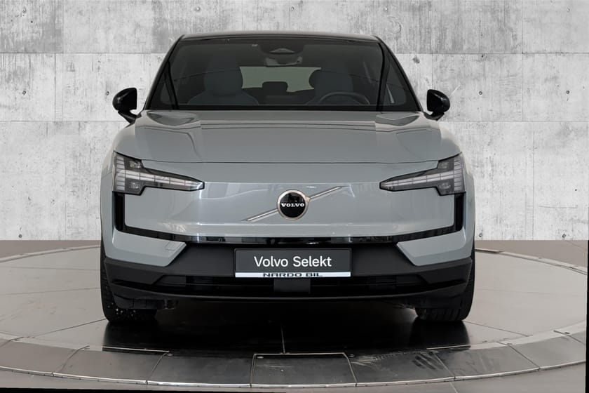 Bilde 2 av Volvo EX30 Twin Motor Performance - 428 Hk - AWD - 20" - Hengerfeste