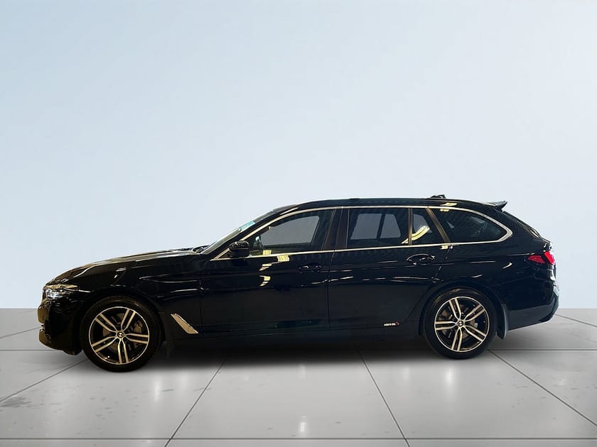Bild 4 av BMW 530i xDrive Touring Steptronic SoV-däck/Drag/Kamera/D-värm