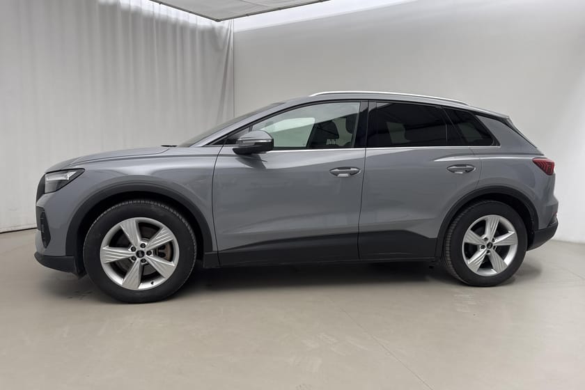 Bild 2 av Audi Q4 45 e-tron quattro 82kWh (286hk) GPS Backkamera