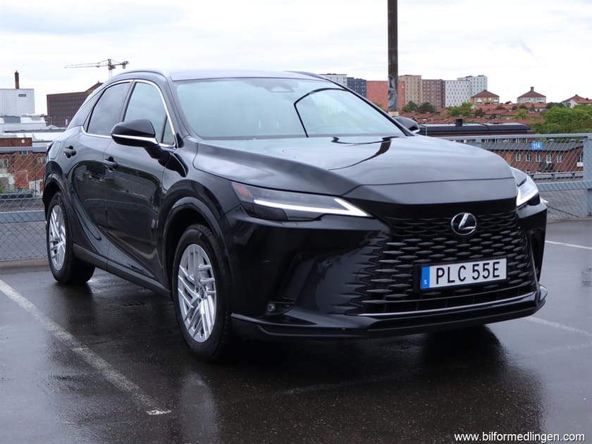 Bild 2 av Lexus RX 450h+ E-CVT 309hk HUD 360 kamera Drag