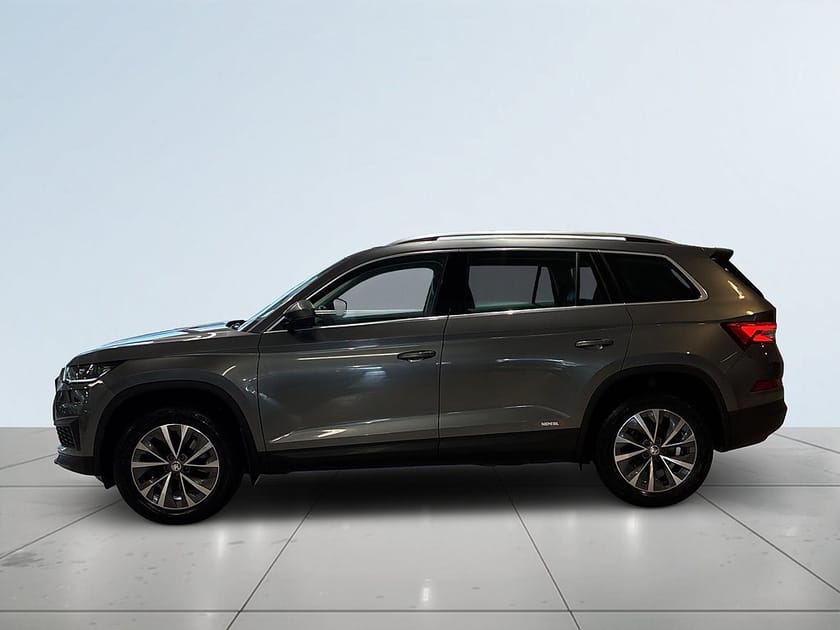 Bild 4 av Škoda Kodiaq Skoda 2.0 TDI 4x4 Style Drag Dvärmare Backkamera CarPlay S&V