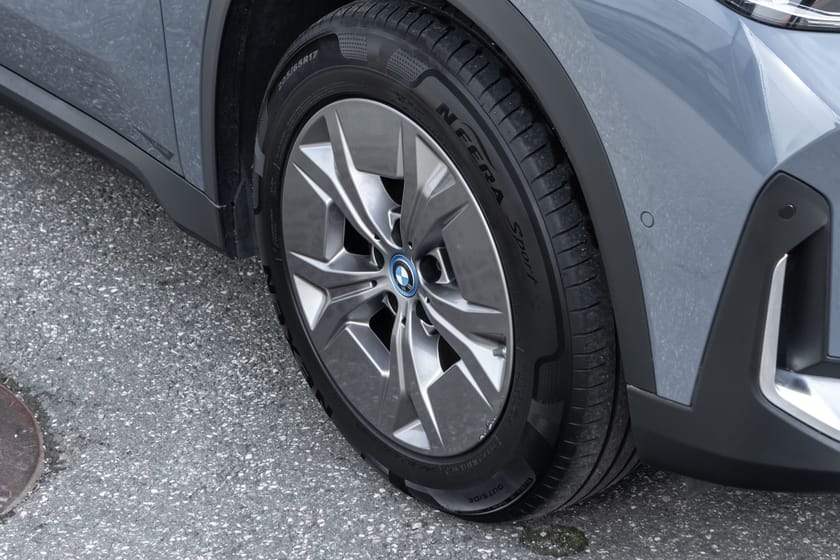Bilde 3 av BMW iX1 xDrive30 M-adaptiv HUD H/K Krok El.seter ACC