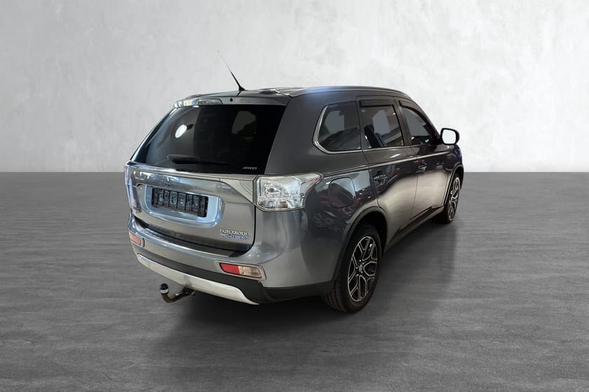 Bilde 5 av Mitsubishi Outlander PHEV Hybrid med Hengerfeste