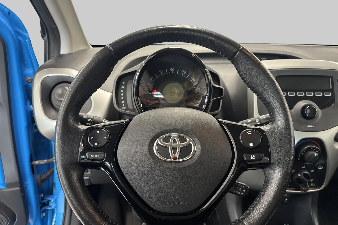 picture of a car
