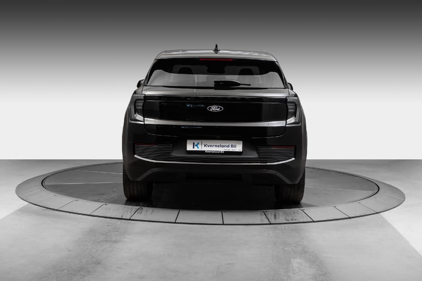 Bilde 4 av Ford Explorer EV Extended Range AWD Premium Ext.Range AWD, skinn, el.seter, hengerfeste