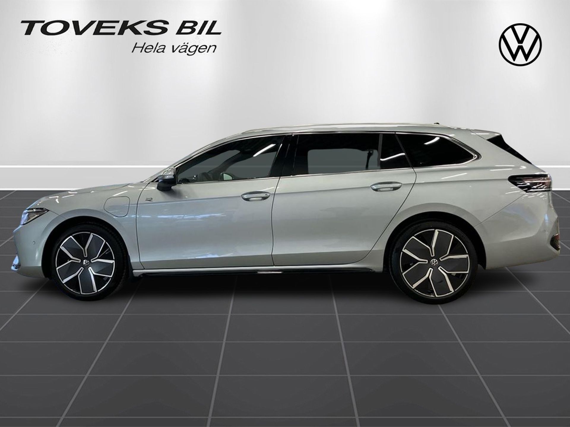 Volkswagen Passat 1.5 eHybrid 2027, bild 6/10