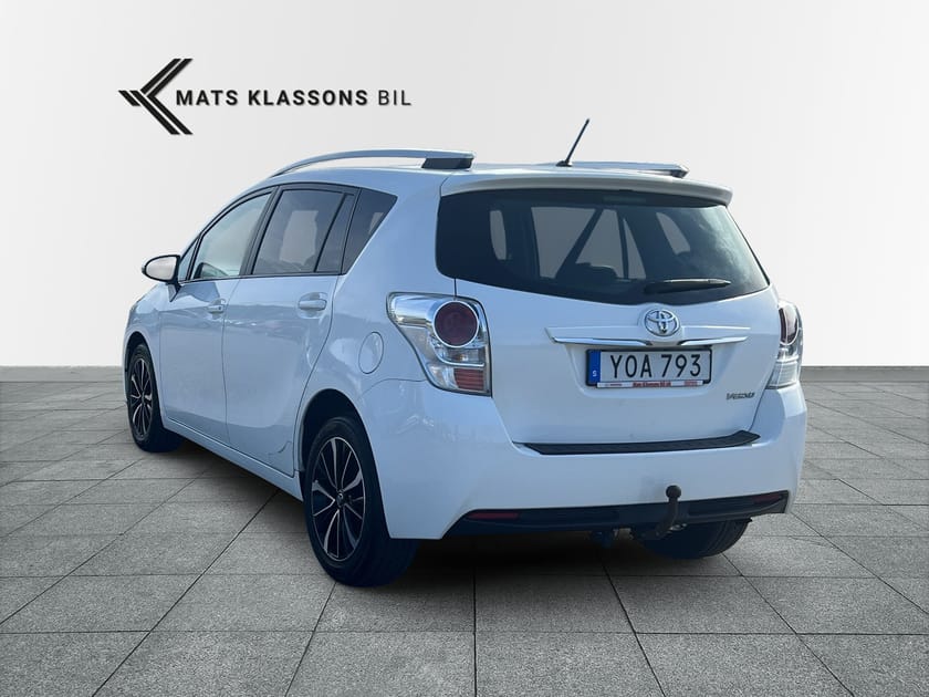 Bild 2 av Toyota Verso 1.8 MDS Intense Automat, Motorvärmare, Drag
