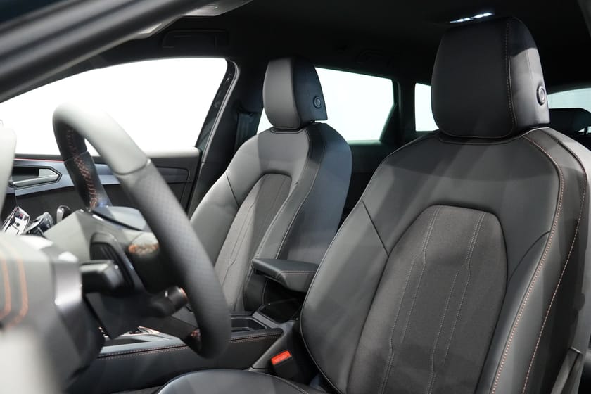 Bild 5 av CUPRA 1.5 e-HYBRID 204 hk DSG