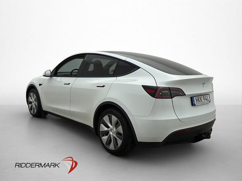 Bild 5 av Tesla Model Y Standard Range RWD Dragkrok Svensksåld Värm MOMS