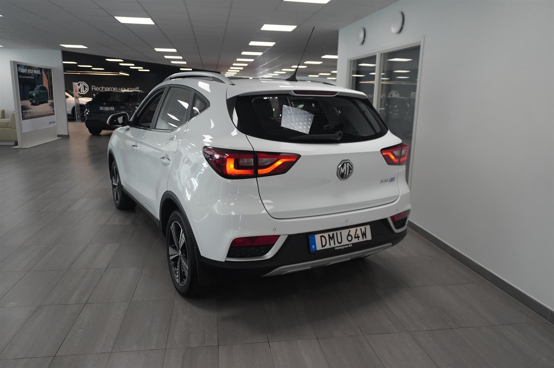 MG ZS Luxury 45kWh Pano Elstol 360-Kam 2021, bild 6/10