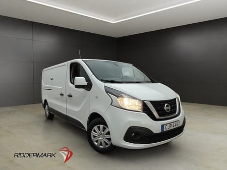 Nissan NV300 Skåpbil L2 1.6dCi Värmare Drag 3-Sits B-Kamera V-Inredd